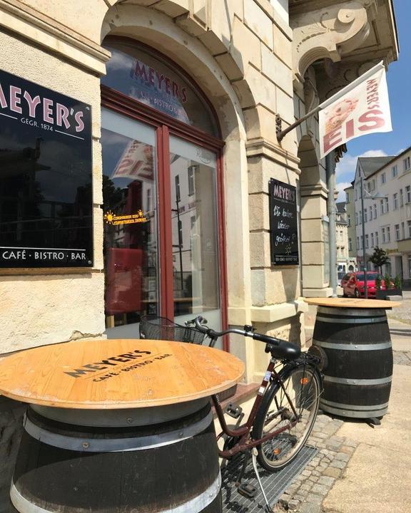 Cafe Meyer's